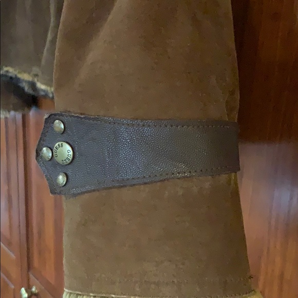 Great Condition GUESS genuine leather coat - Picture 5 of 7